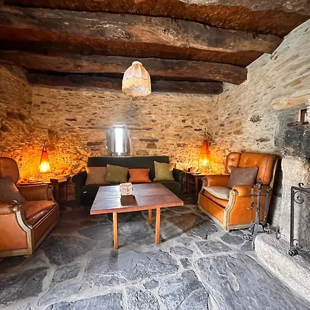 Casa Do Porco - Farm & Guest house *