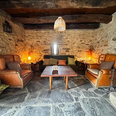 Pensión Casa Do Porco - Farm & No Douro 3*
