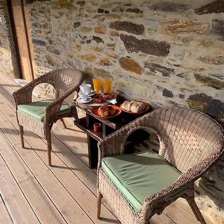 Pensión Casa Do Porco - Farm & No Douro