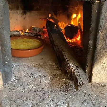 Casa Do Porco - Farm & No Douro 招待所 3*