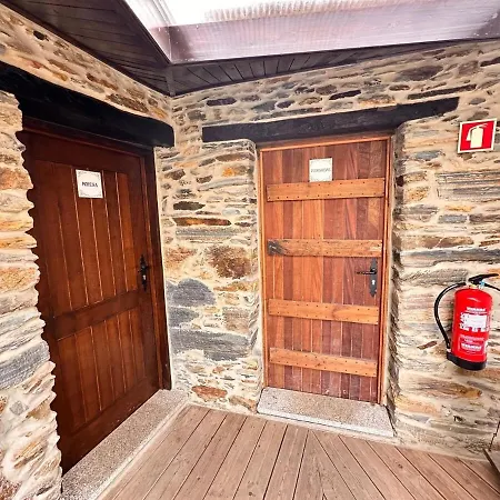 Gasthuis Casa Do Porco - Farm & No Douro Melres