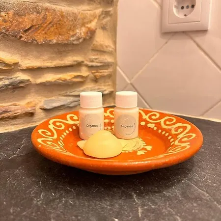 Casa Do Porco - Farm & No Douro Melres