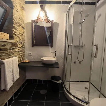 Casa Do Porco - Farm & No Douro Gasthuis 3*