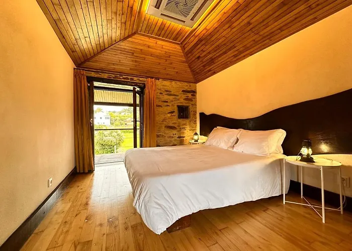 Πανσιόν Casa Do Porco - Farm & No Douro Melres