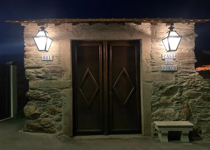 Πανσιόν Casa Do Porco - Farm & No Douro