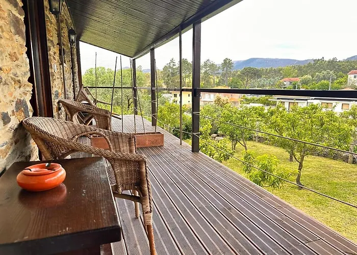 Πανσιόν Casa Do Porco - Farm & No Douro Melres