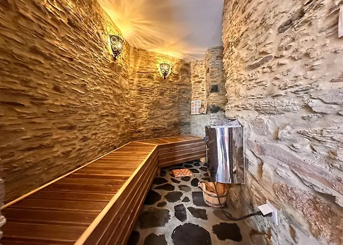 Casa Do Porco - Farm & No Douro 게스트하우스 3*