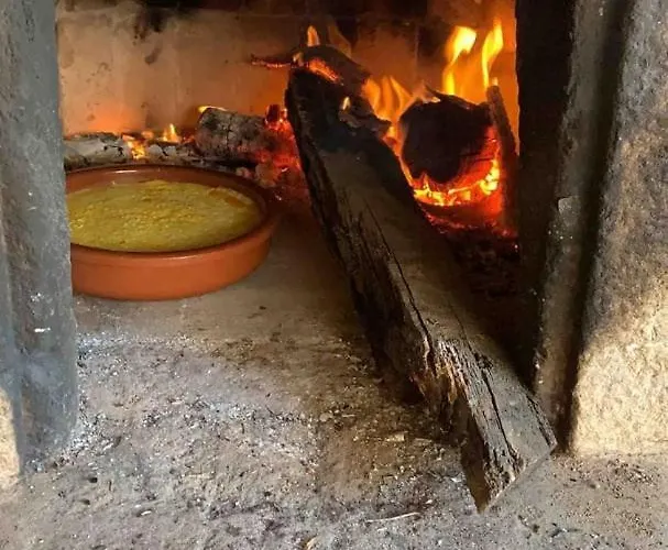 Casa Do Porco - Farm & No Douro 게스트하우스 3*