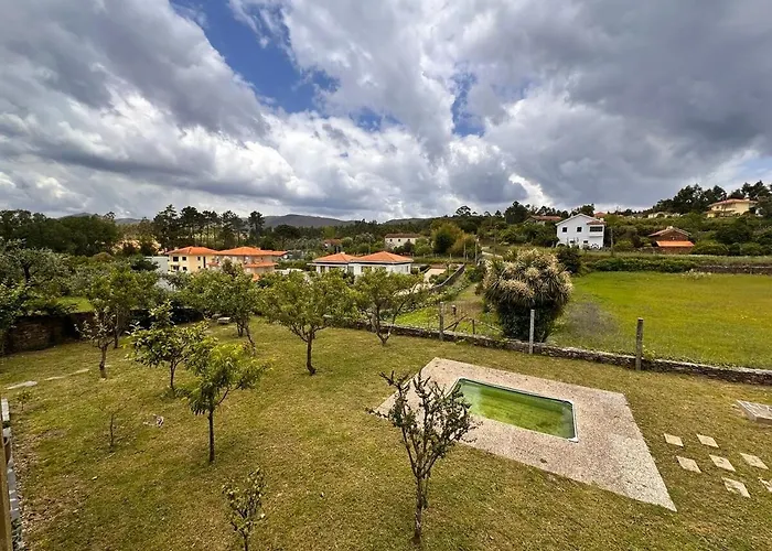 Casa Do Porco - Farm & No Douro 3*