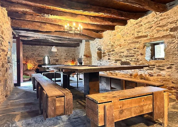 Casa Do Porco - Farm & No Douro 게스트하우스 Melres