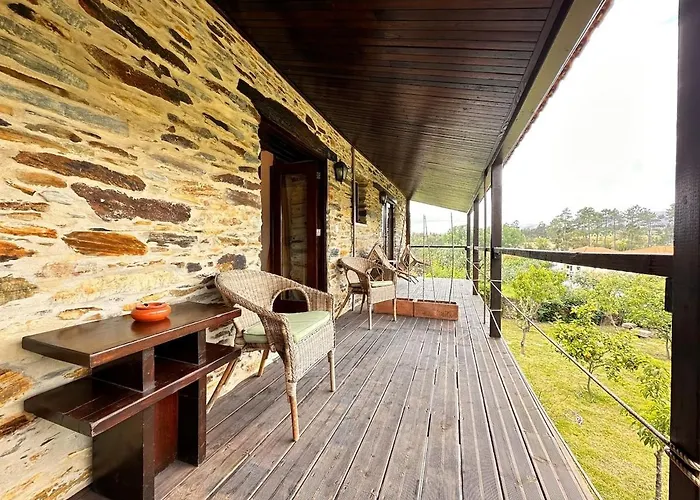 Casa Do Porco - Farm & No Douro 게스트하우스 Melres