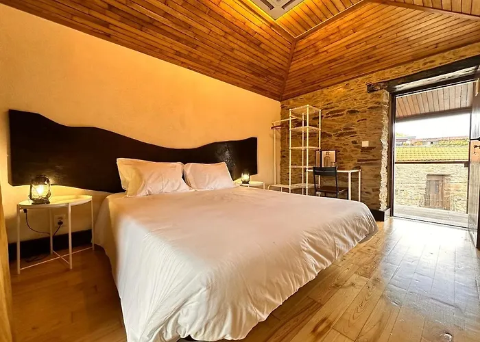 Casa Do Porco - Farm & No Douro 3*